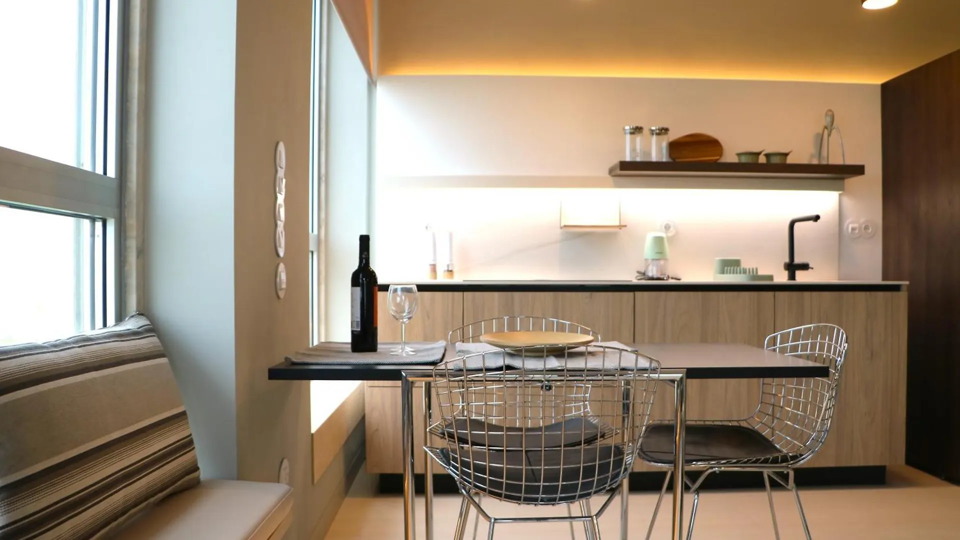 Besthomestay-Lisbon 0*, Lisbon